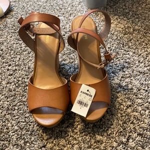 Express brown wedges- never wor, new with tags!